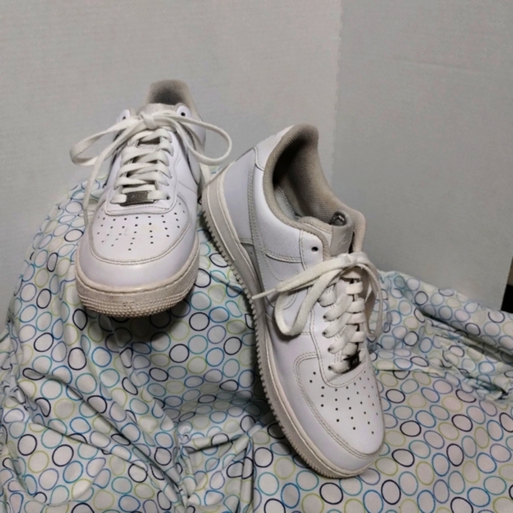 Nike Air Force 1